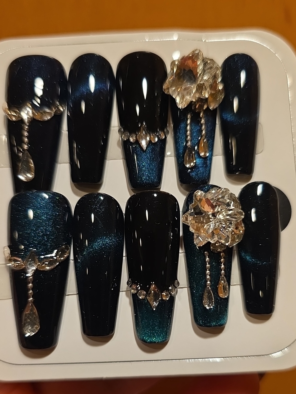 Elegant  Teal Crystal Accent Press-On Nails Size Large